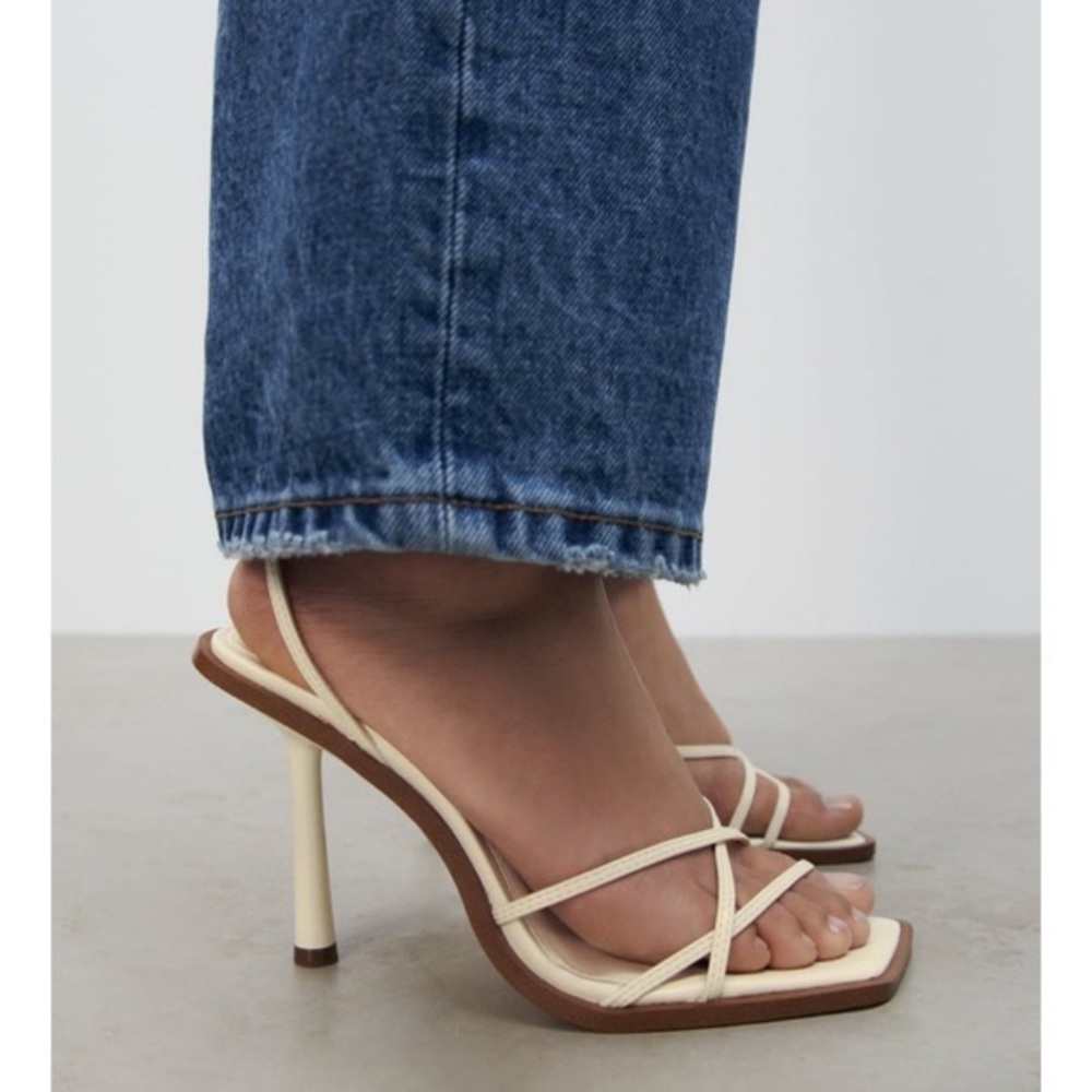 Zara white heeled sandals